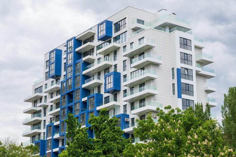Professionele brievenbusunit met meerdere vakken voor appartementen, geschikt voor gebruik in entree of trappenhuis